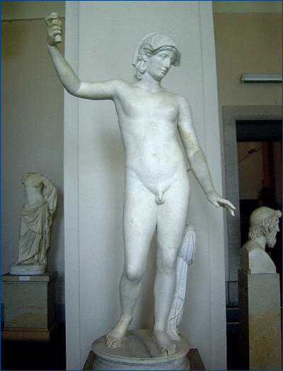 Figura 16. Hermaphroditos. Statuie romană. Secolul al III‑lea e.n. Muzeul Pergamon, Berlin